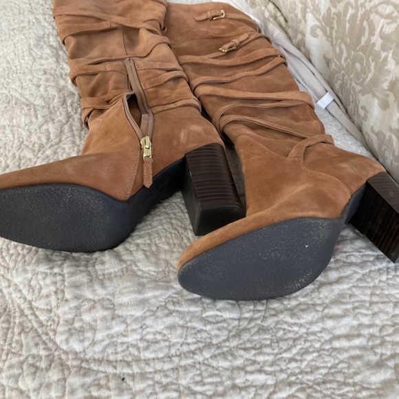 Thigh High Boots - Picture 3 of 4